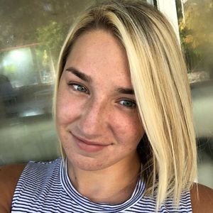 Meet your Posher, Javiera